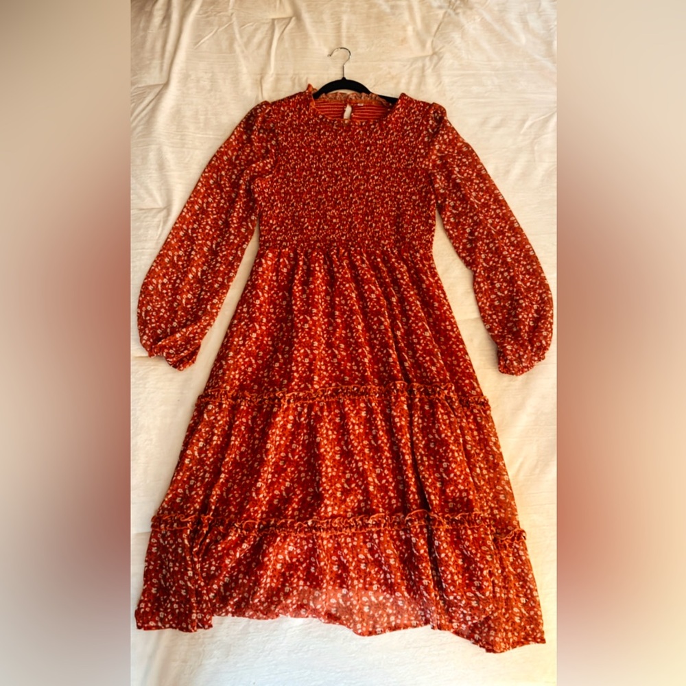 New amazon dress never worn!